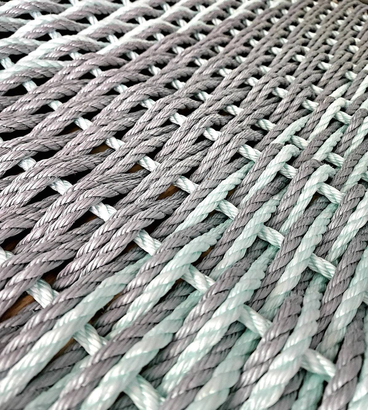 Light Gray & Seafoam Double Weave Lobster Rope Doormat
