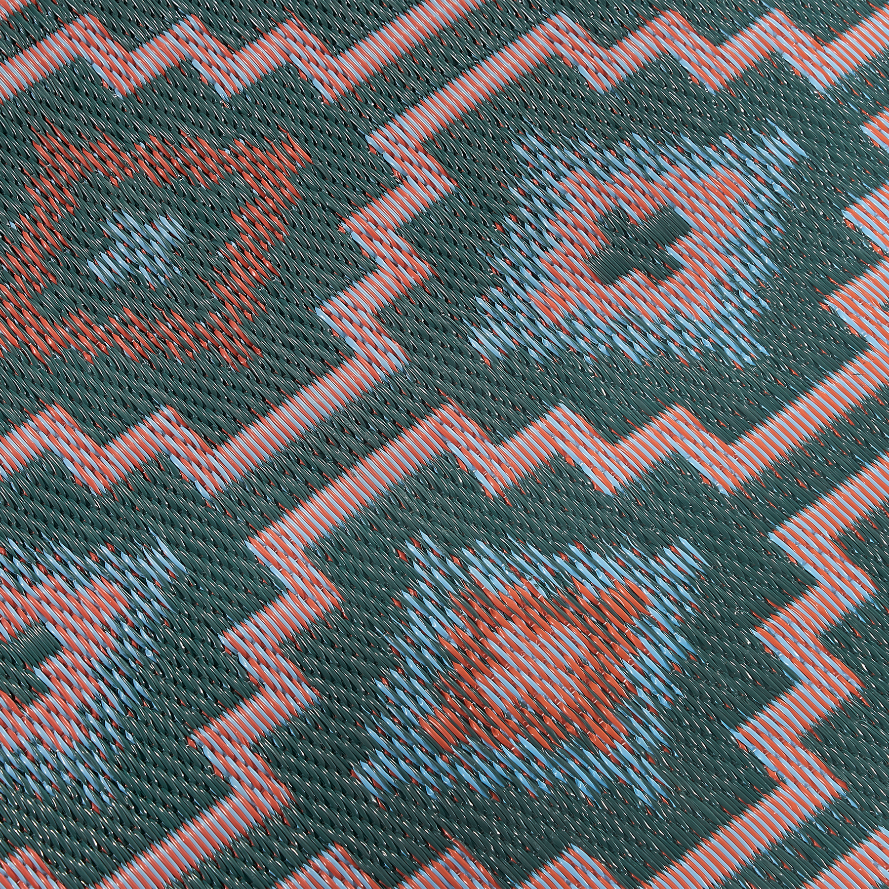 Lhasa Green Outdoor Doormat – 24" x 36" Non-Slip, Recycled Plastic